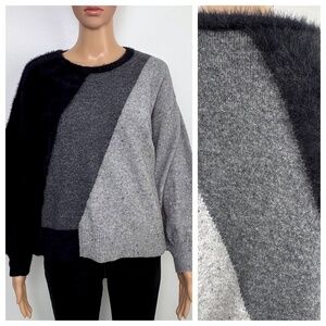 VINCE CAMUTO Fuzzy Eyelash Knit Colourblock Sweater, Black Grey Women's Size M